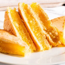 Pinoy style pineapple pie