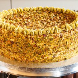 Pistachio sans rival (millefeuille of pistachio meringue and buttercream, 1 10"cake, UK)